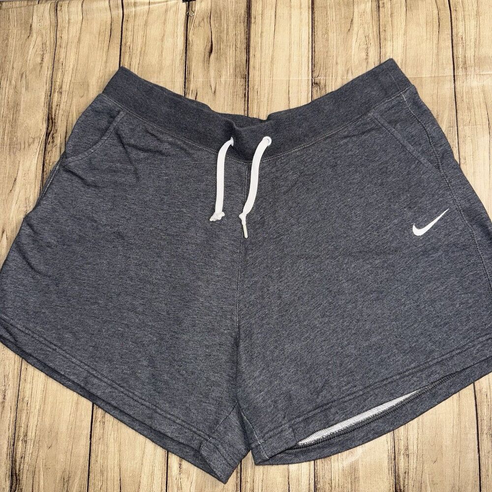 Women’s Nike XL Gray Shorts